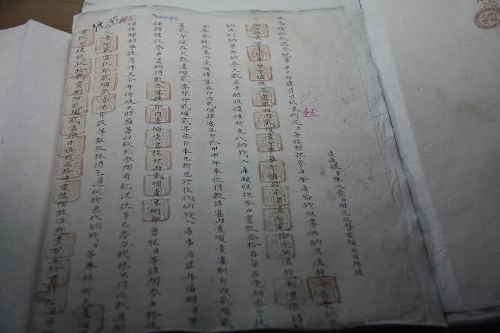 Königliche Dokumente der Nguyen-Dynastie – das Bild einer Ära - ảnh 1